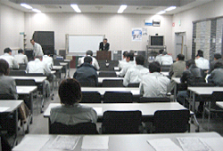 企業内家庭教育学習講座のようす